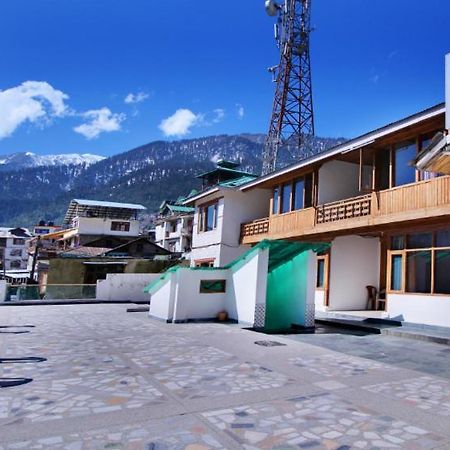 Hotel Hilltop Manāli Zewnętrze zdjęcie